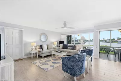 1927 SE 40th Ter #107, Cape Coral, FL 33904 - Photo 8