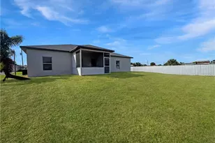 906 Alfreda Ave, Lehigh Acres, FL 33971 - Photo 36