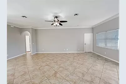 906 Alfreda Ave, Lehigh Acres, FL 33971 - Photo 6