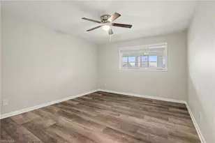 1071 Pine Isle Ln, Naples, FL 34112 - Photo 10