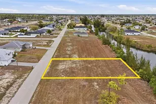 2009 NW 24th Ave, Cape Coral, FL 33993 - Photo 4