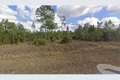 904 Dayton Ave, Lehigh Acres, FL 33972 - Photo 2