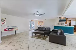 2213 NE 4th St, Cape Coral, FL 33909 - Photo 10