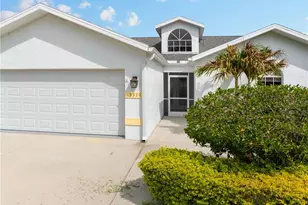 3319 Sabal Springs Blvd, North Fort Myers, FL 33917 - Photo 2