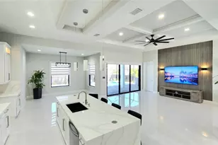 1803 NW 38th Pl, Cape Coral, FL 33993 - Photo 4