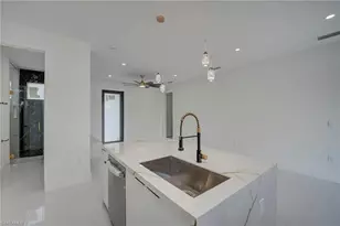 1004 Pine Ave, Lehigh Acres, FL 33972 - Photo 10