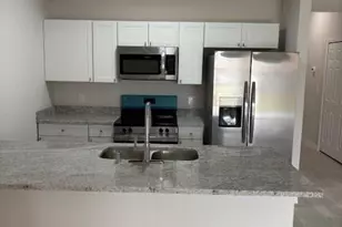 4100 SW 7th Pl, Cape Coral, FL 33914 - Photo 4
