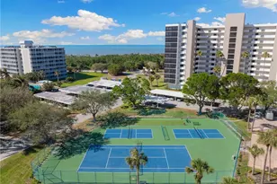 25 Bluebill Ave, Naples, FL 34108 - Photo 40