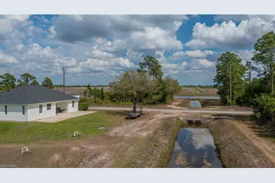 1256 Edna St E, Lehigh Acres, FL 33974 - Photo 26