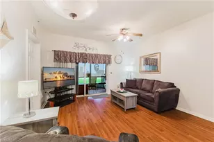 950 Hancock Creek South Blvd, Cape Coral, FL 33909 - Photo 10