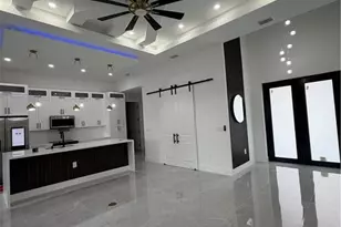 985 Gleason St, Lehigh Acres, FL 33974 - Photo 6