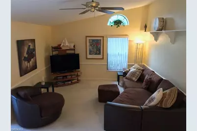 6645 Wakefield Dr, Fort Myers, FL 33966 - Photo 8