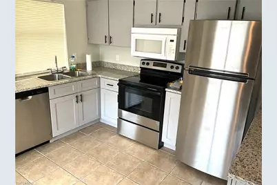 610 SE 13th Ct #A, Cape Coral, FL 33990 - Photo 20
