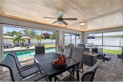 402 SW 37th Ln, Cape Coral, FL 33914 - Photo 28