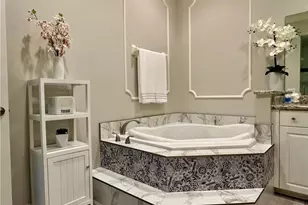 1061 Egrets Walk Cir, Naples, FL 34108 - Photo 18