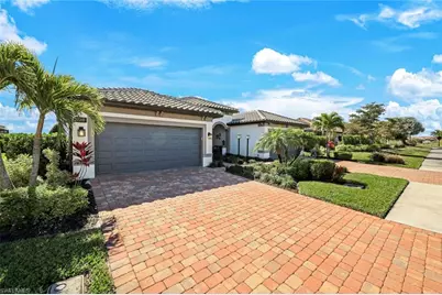 12201 Canal Grande Dr, Fort Myers, FL 33913 - Photo 34