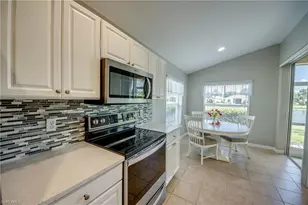 2467 Belleville Ct, Cape Coral, FL 33991 - Photo 10