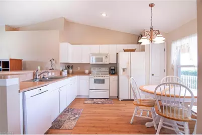 216 NW 11th St, Cape Coral, FL 33993 - Photo 6