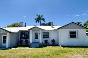 1562 Ransom St, Fort Myers, FL 33901 - Photo 1