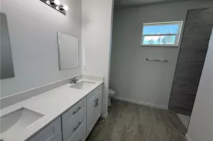 1115 Cove St E, Lehigh Acres, FL 33974 - Photo 10