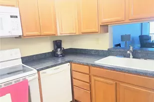 6220 Augusta Dr, Fort Myers, FL 33907 - Photo 2