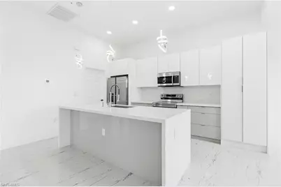 321 Peerless St, Lehigh Acres, FL 33974 - Photo 12