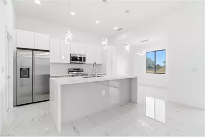 321 Peerless St, Lehigh Acres, FL 33974 - Photo 10