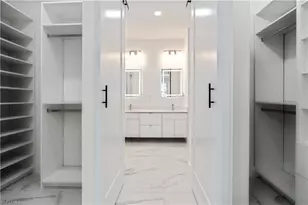 617 Valley Ave S, Lehigh Acres, FL 33974 - Photo 10