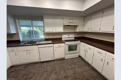 3832 SE 7th Ave, Cape Coral, FL 33904 - Photo 2