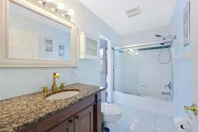 250 SE 44th St, Cape Coral, FL 33904 - Photo 14