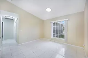 250 SE 44th St, Cape Coral, FL 33904 - Photo 10