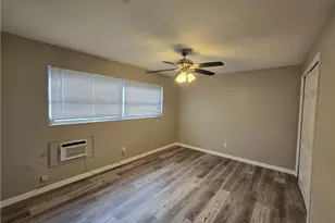 1314 SE 40th Terrace, Cape Coral, FL 33904 - Photo 4