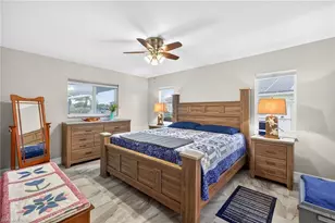 432 NE 18th Ave, Cape Coral, FL 33909 - Photo 14