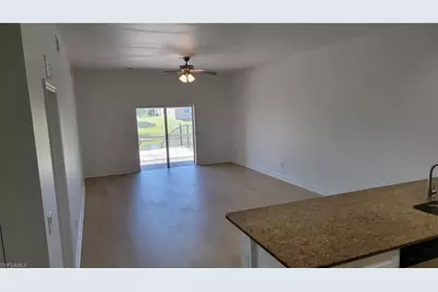 608 SE 13th Ter, Cape Coral, FL 33990 - Photo 4