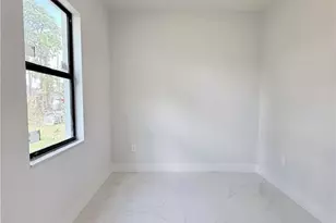 2910 19th St SW, Lehigh Acres, FL 33976 - Photo 28