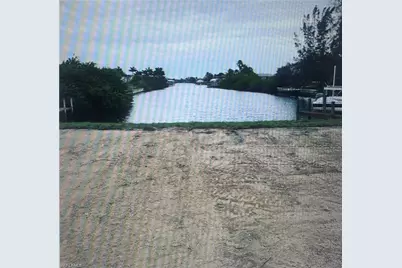 3604 Yucatan Pkwy, Cape Coral, FL 33993 - Photo 1