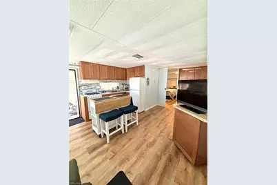 11601 Valleyview Dr, Fort Myers, FL 33908 - Photo 8