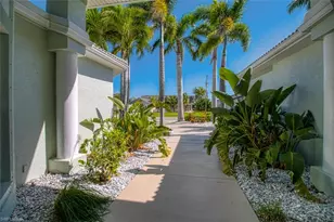 623 SW 56th St, Cape Coral, FL 33914 - Photo 4