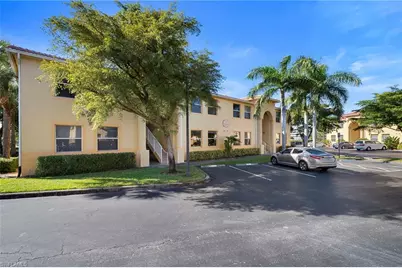 4241 Bellasol Cir #1924, Fort Myers, FL 33916 - Photo 2