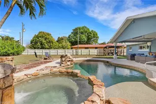 549 Peck Ave, Fort Myers, FL 33919 - Photo 20