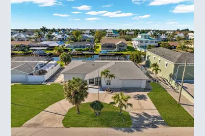 6401 Plumosa Ave, Fort Myers, FL 33908 - Photo 2
