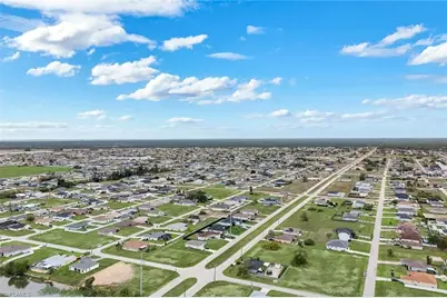 2013 NW Juanita Pl, Cape Coral, FL 33993 - Photo 38