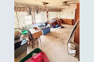 986 Tropical Palm Ave, North Fort Myers, FL 33903 - Photo 2