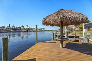 2822 SW 49th Terrace, Cape Coral, FL 33914 - Photo 4