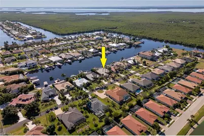2822 SW 49th Ter, Cape Coral, FL 33914 - Photo 6