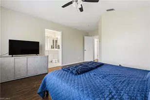 12421 Eagle Pointe Cir, Fort Myers, FL 33913 - Photo 20