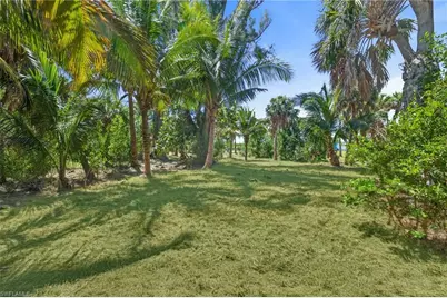 5749 Sanibel Captiva Rd, Sanibel, FL 33957 - Photo 18