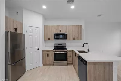 6002 Olive Ave N, Lehigh Acres, FL 33971 - Photo 8