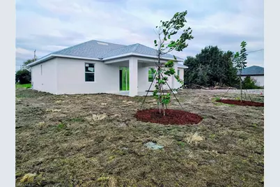 302 NW 25th Ave, Cape Coral, FL 33993 - Photo 22