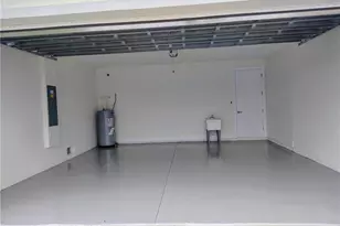 302 NW 25th Ave, Cape Coral, FL 33993 - Photo 4